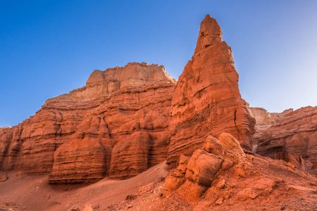 Bayanzag – Flaming cliffs